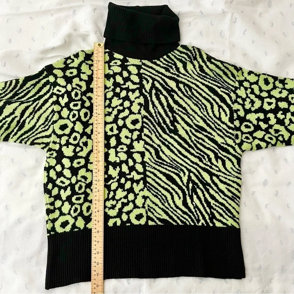 ZARA Chunky Mod Turtleneck Sweater – Leopard Zebra Print, Chartreuse, Size M - Picture 13 of 16